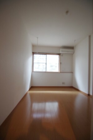 オウルージュ読売ランドの物件内観写真